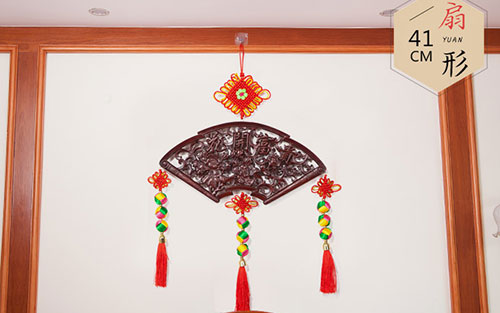 路南中国结挂件实木客厅玄关壁挂装饰品种类大全
